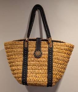 LB - Michael Kors Straw Tote with Black Leather Straps & Gold Hardware
