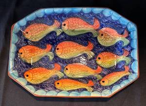 P - Fish Motif Ceramic Platter - Vibrant Goldfish Scene