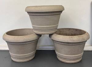 G - Trio of Terrific Planters