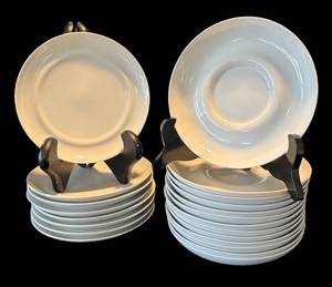 P - Hutschenreuther Tavola Dessert Plates & Saucers