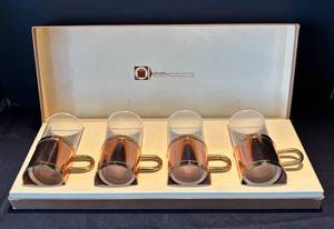 P - A Touch of Glass Vintage Copper & Glass Mug Set