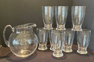 DR - Resin Pitcher with 8 Cups - Clear Serving Set