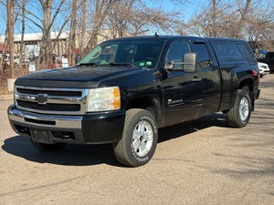 2010 CHEVROLET SILVERADO 1500 LT *4x4 | No Accidents Reported* (NO RESERVE)