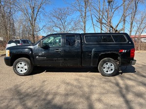 2010 CHEVROLET SILVERADO 1500 LT *4x4 | No Accidents Reported* (NO RESERVE)