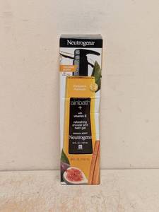 NEW NEUTROGENA RAINBATH + WITH VITAMIN E REFRESHING SHOWER & BATH GEL