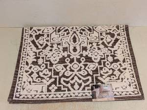 NEW MOHAWK HOME ACCENT RUG CREAMBROWN