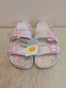 NEW CAT & JACK KIDS SANDALS SIZE 1 MULTICOLOR