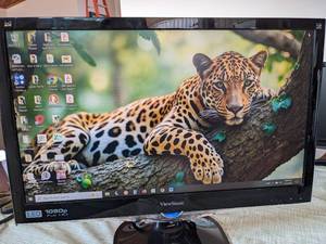 VIEWSONIC VX2250 LED 22-INCH WIDESCREEN 1080P MONITOR WITH STEREO SPEAKERS