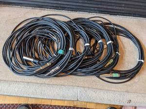 LOT OF BAND MICROPHONE, SPEAKER & GUITAR CABLES