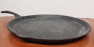 Vintage GRISWOLD Cast Iron Skillet Griddle - 109