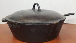 Very Nice Old Vintage 11 Cast Iron Skillet wHeat Ring &amp Lid