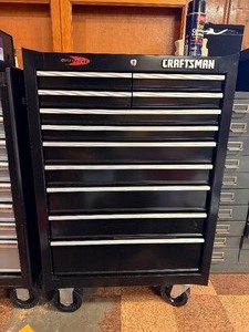 Excellent condition CRAFTSMAN Rolling Tool Chest - Contents not included