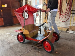 Battery Powered Mini Car&nbsp;