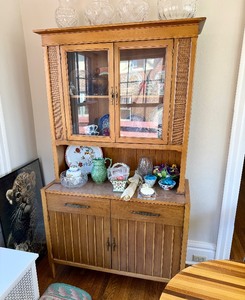 Excellent Condition Mid Century 2-Piece Hutch Dina-Sett by Keller