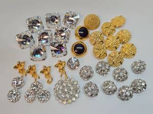 Fancy Vintage 1950s-60s Clothing &amp Jacket Buttons