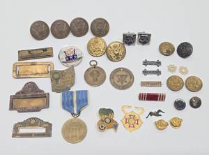 Group of Vintage Military Insignia Buttons etc