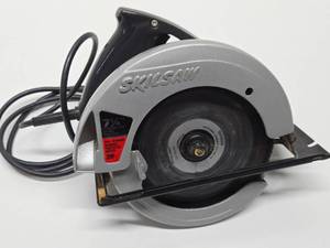 Working SKILSAW 7 14 Circular Saw