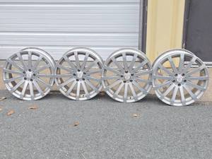 Set of Catarina Wheels w MLB Baseball Logo