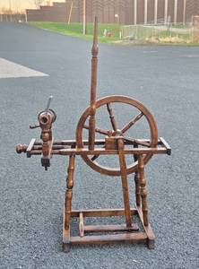 Primitive Antique Sewing Wheel&nbsp
