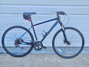 Very Nice SPECIALIZED Crosstrail Bicycle