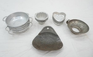 Vintage Aluminum tins and small dishes