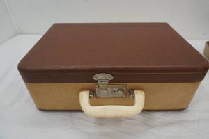 Vintage Trip-Taker Small Suitcase wkey