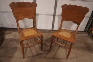 (2ct) Antique Victorian-Style Chairs. (tiger oak wood woven cane seats)