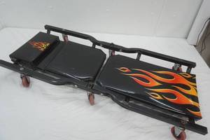 Shop Creeper (foldable) Flames