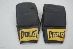 Everlast Boxing gloves size SM