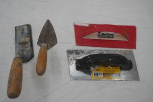 Various Styles of Trowels (4)