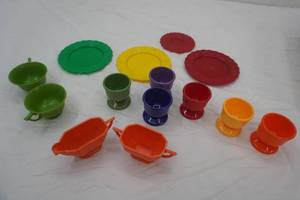 Vintage Hazel Atlas Little Hostess  platonite Childrens party set