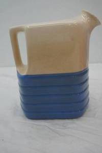 Vintage Universal Potteries Inc. Cambridge Water Jug