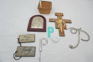 Vintage Collectibles San Damiano Cross, Greek Orthodox Virgin Mary and Baby Jesus Plaque