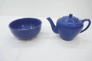 Vintage Hall Pottery Teapot & Matching Bowl