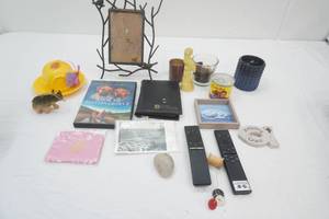 Vintage Collectibles and Vintage Decor