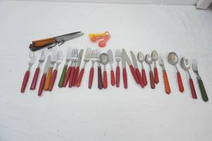 Vintage MCM Flatware. Bakelite Lucite