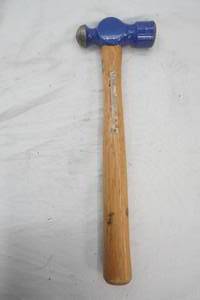 Vaughan 24 oz. Ball-Peen Hammer
