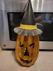 Decorative Jack-O-Lantern Glass Hurricane vase with Cone Top and Ring