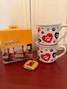 Ruffwear Grip Trex Dog Boots XS Red Set of 4 with Box Good