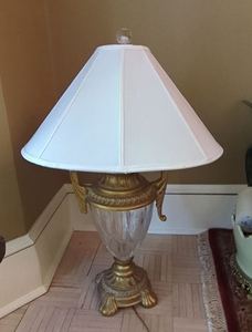 Vintage Neoclassical Urn Table Lamp Cut Glass Gold Tone w Shade