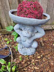 Monkey Planter Statue With Bowl Top