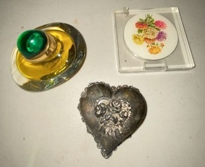 Vintage Vanity Trinket Group Rochas Bottle Heart Box Floral Compact