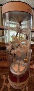Waterford Holiday Heirlooms Tree Set in Jim OLeary Display Case
