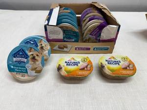 MM1. Variety of Dog Food