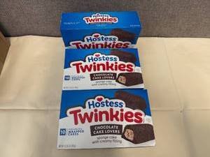 3x 10 Cakes Hotess Twinkies-Chocolate Cake Lovers