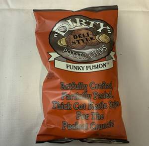 25x 2oz bags Funky Fusion Deli Style Kettle Chips