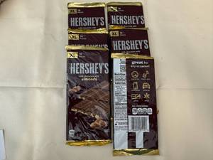 6x Xl Hersheys wAlmonds