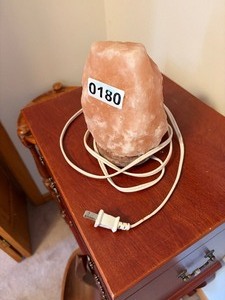 Himalayan salt lamp