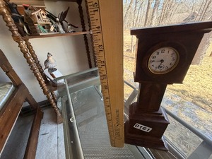 Antique tabletop clock