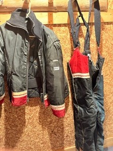 Vintage Yamaha sledding two piece snow suit size large